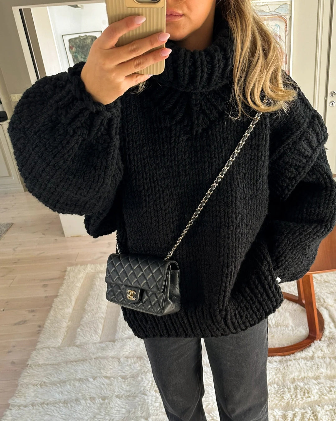 AVA | TURTLE ROLLED NECK SWEATER